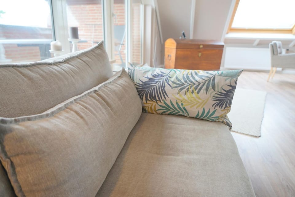 Living room, Decorative detail