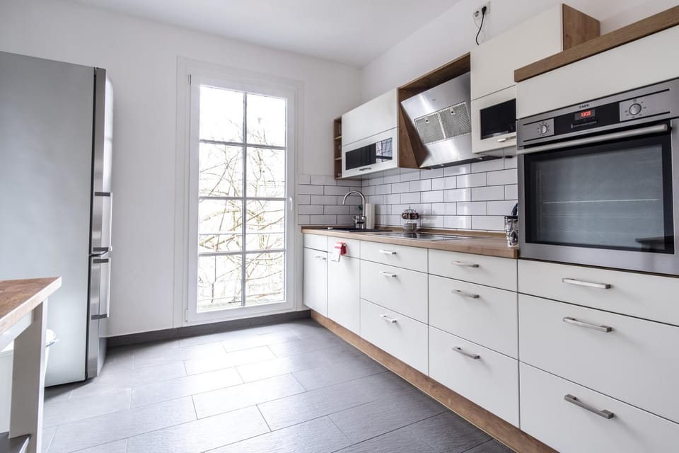 Kitchen or kitchenette, Photo of the whole room