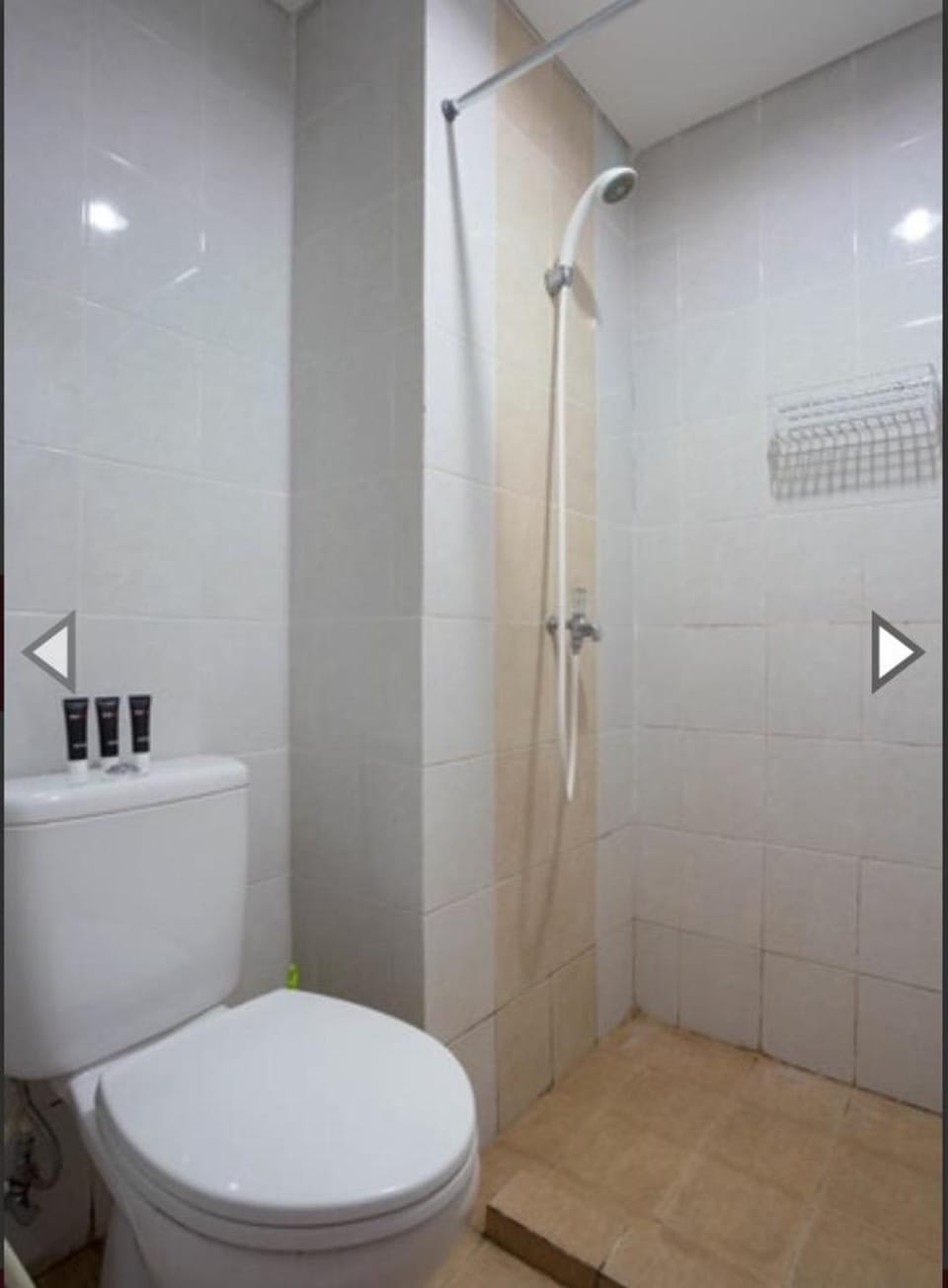 Bathroom, Swimming pool