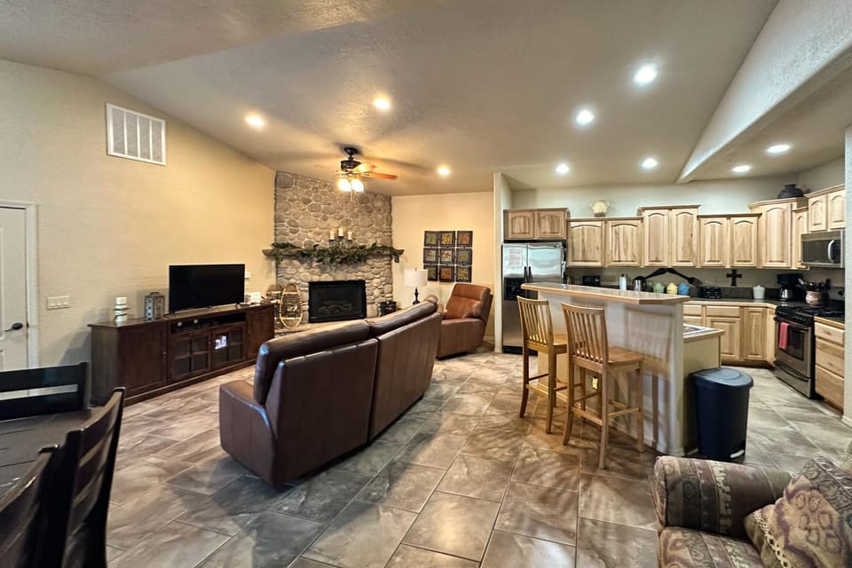 Pagosa Springs Home: Mountain, Lake & Golf Views! House in Pagosa Springs