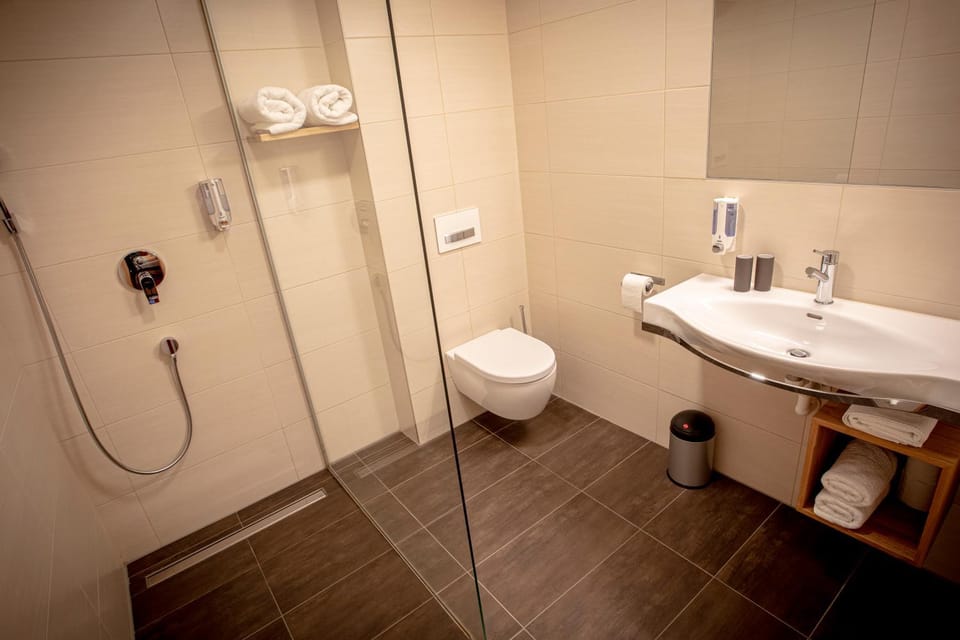 Shower, Toilet, Bathroom