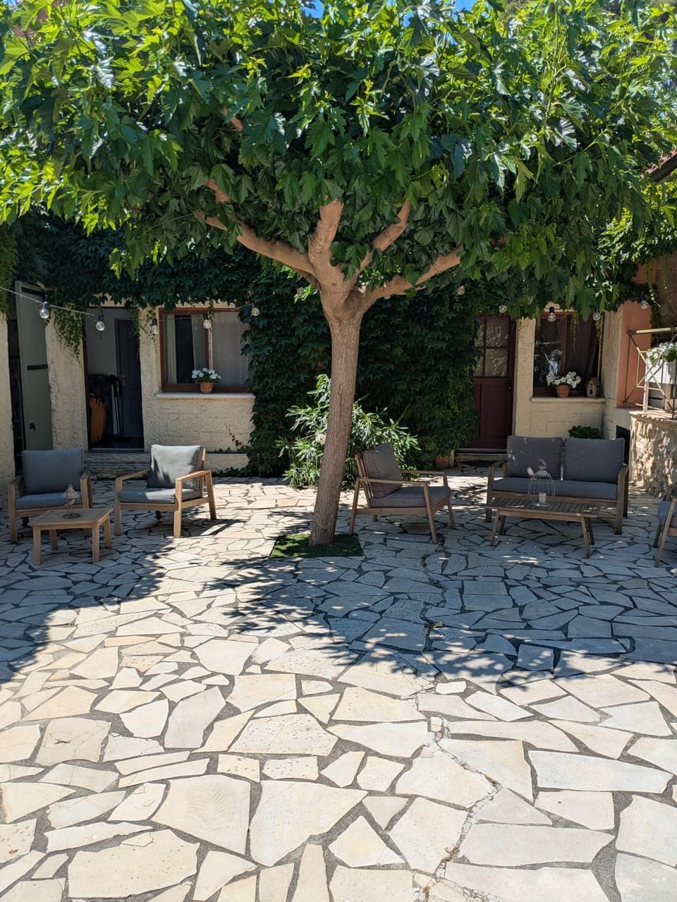 Aux Berges du Canal Bed and Breakfast in Occitanie
