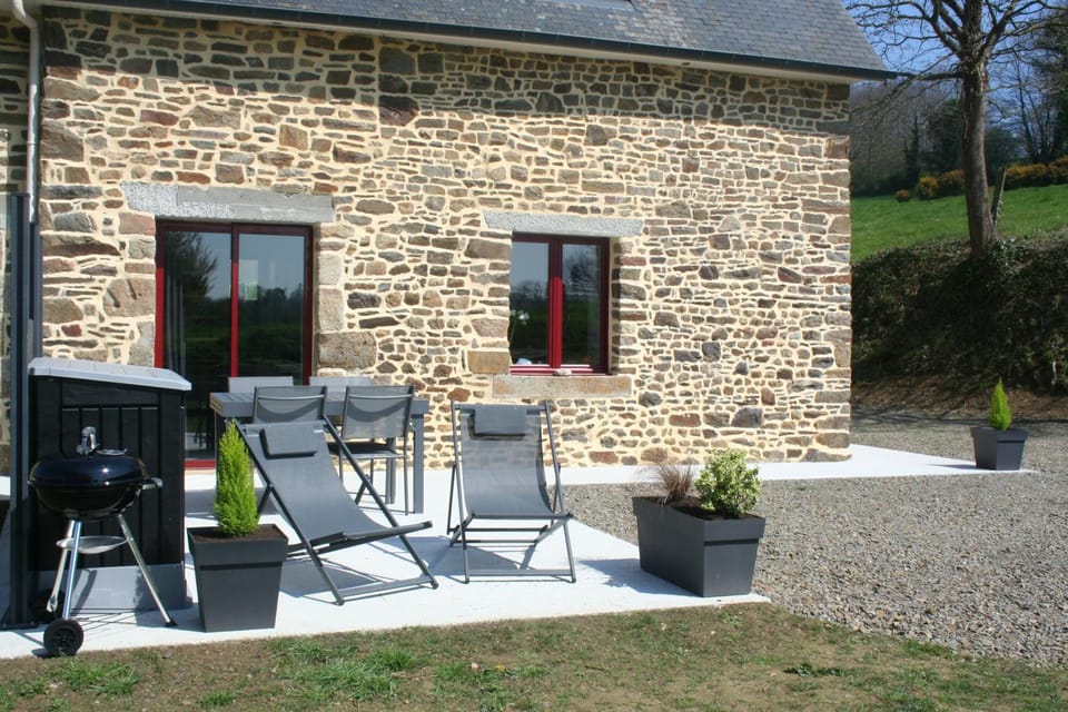 Property building, Patio