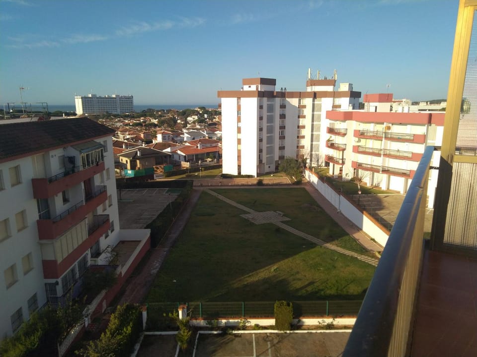 Balcony/Terrace, City view