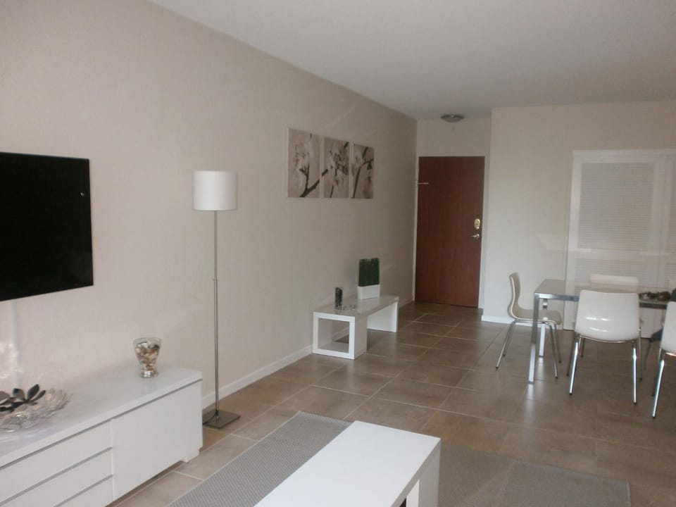 Miami HOLLYWOOD Apartment in Hollywood Beach