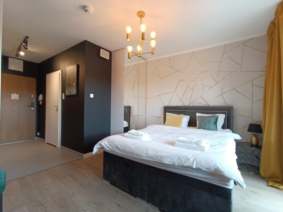Warsaw To Be - Golden Apartment Apartment in Warsaw