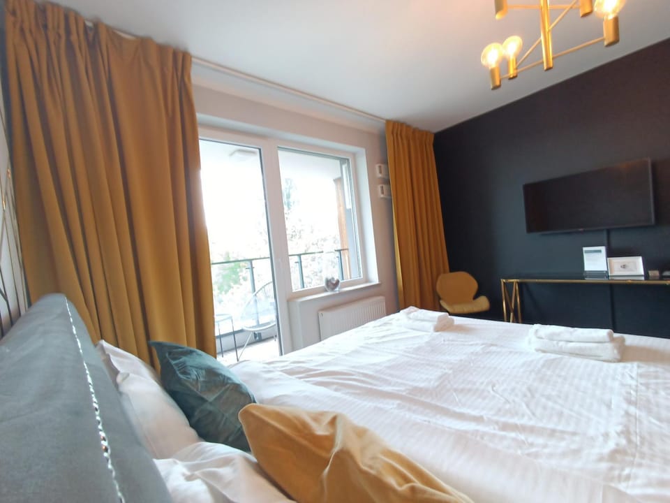 Warsaw To Be - Golden Apartment Apartment in Warsaw