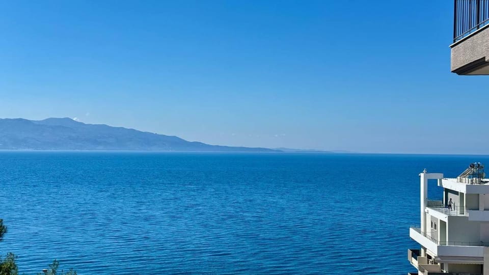 Day, Natural landscape, View (from property/room), Balcony/Terrace, Mountain view, Sea view