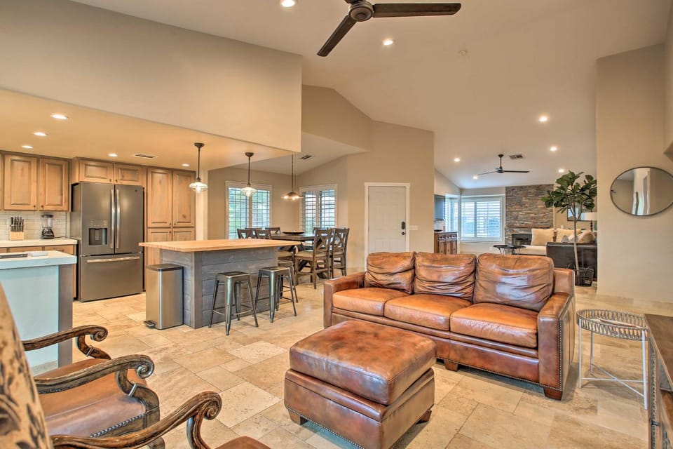 Dog Friendly w/ Saltwater Pool, Walk to Tennis House in Indian Wells