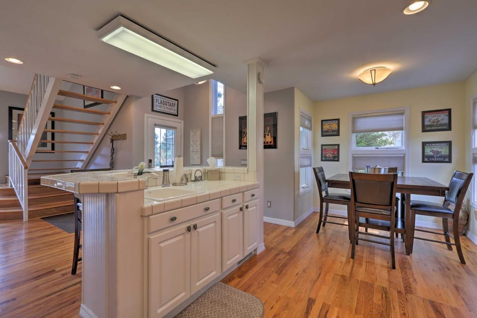 Flagstaff Townhome w/ View, Country Club Amenities House in Flagstaff