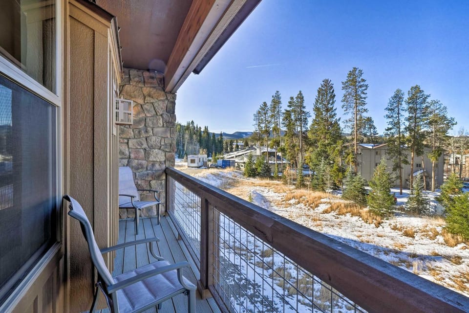 Mountain Escape w/ Hot Tub < 5 Mi to Winter Park! House in Fraser