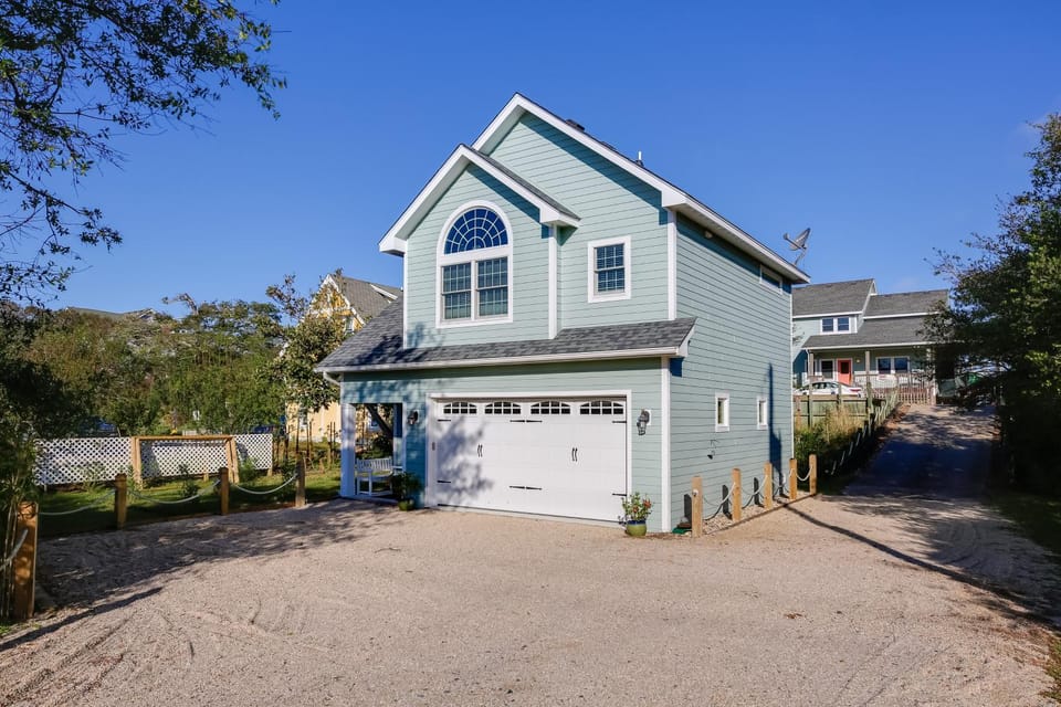 Seaside Cottage w/ Private Pier - 3 Miles to Beach House in Hatteras Island