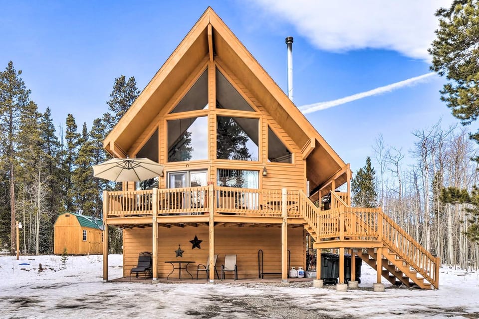 22STR-00047 Fairplay Cabin w/ Deck on 3 Acres! Cabin in Park County