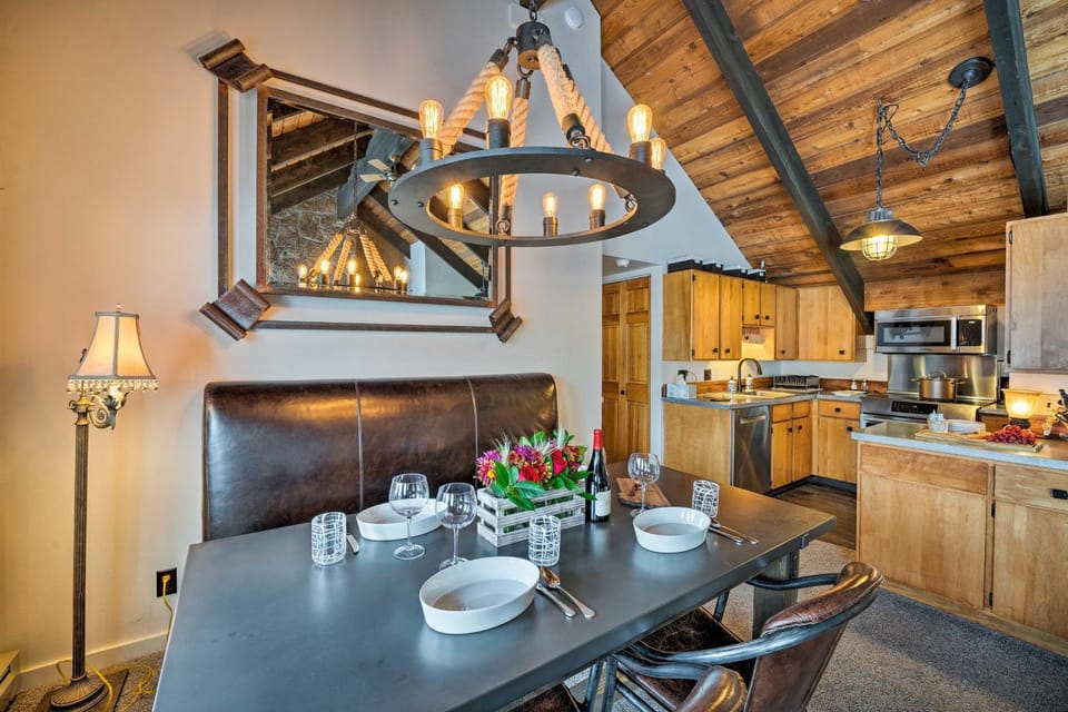 Big Sky Condo w/ Resort Amenities & Mountain Views House in Big Sky