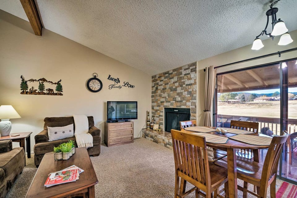 Condo on Golf Course: 2 Mi to Grindstone Lake! House in Ruidoso