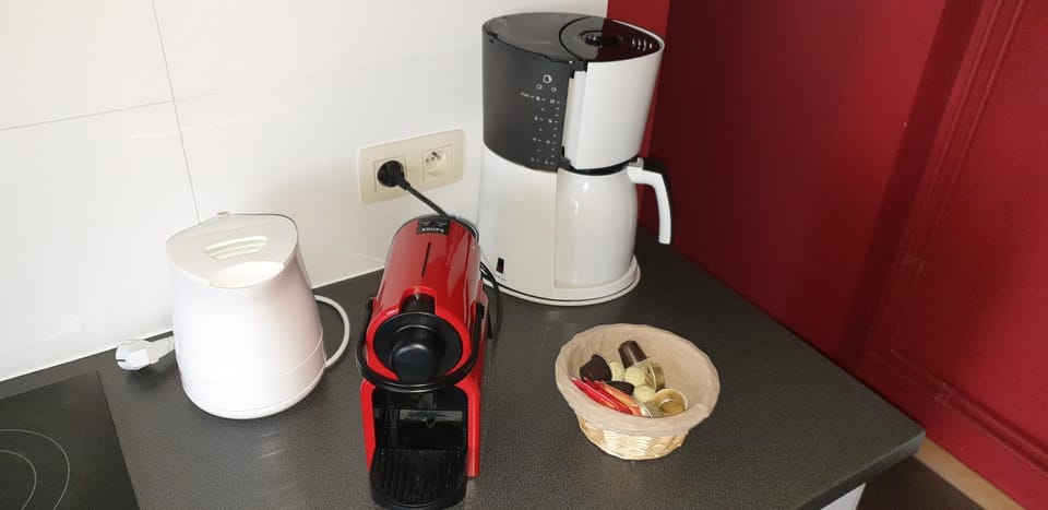 Coffee/tea facilities, Drinks