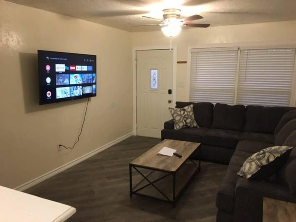3Bedroom Home Near Fort Sill House in Lawton