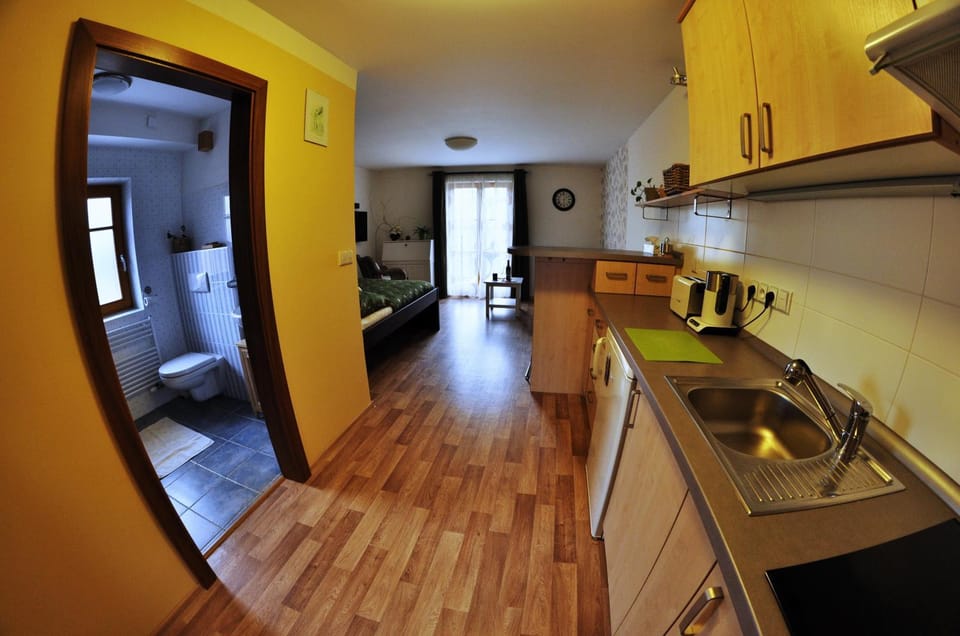 Bathroom, Kitchen or kitchenette