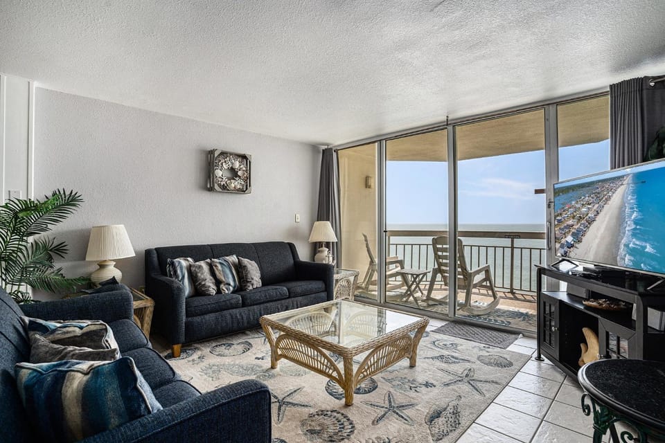 0511 Waters Edge Resort condo Apartment in Garden City