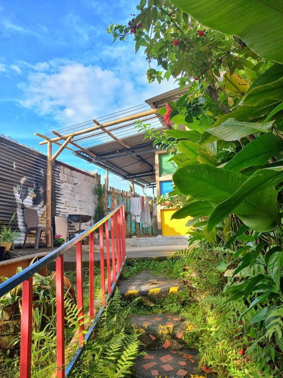 Property building, Spring, Day, Garden, Garden view