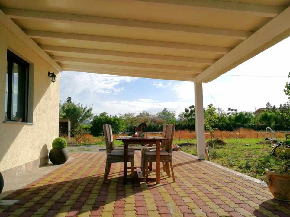 Patio, Garden