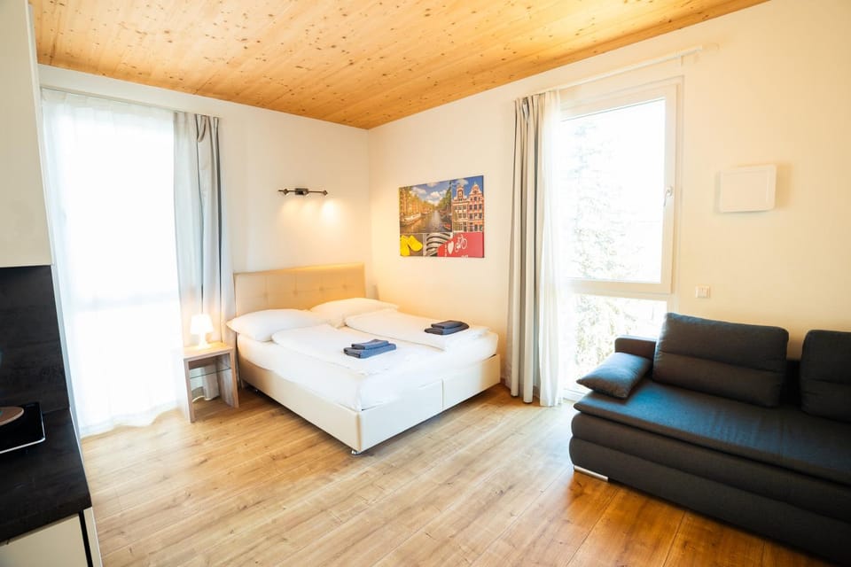 211 Amsterdam, Studio Apartment, 30m2 1-4 Pers Apartment in Klagenfurt