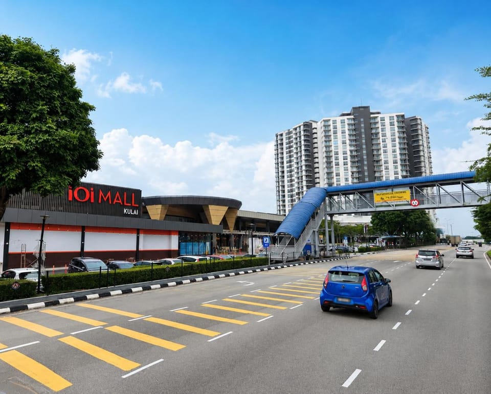 Property building, Street view, Location, Parking