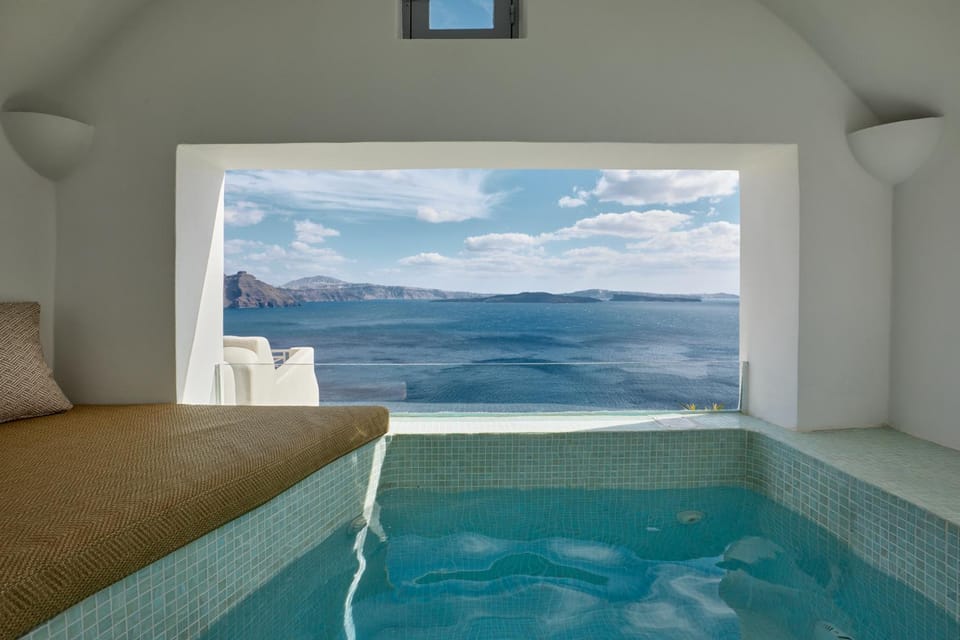 Nearby landmark, Natural landscape, Pool view, Sea view