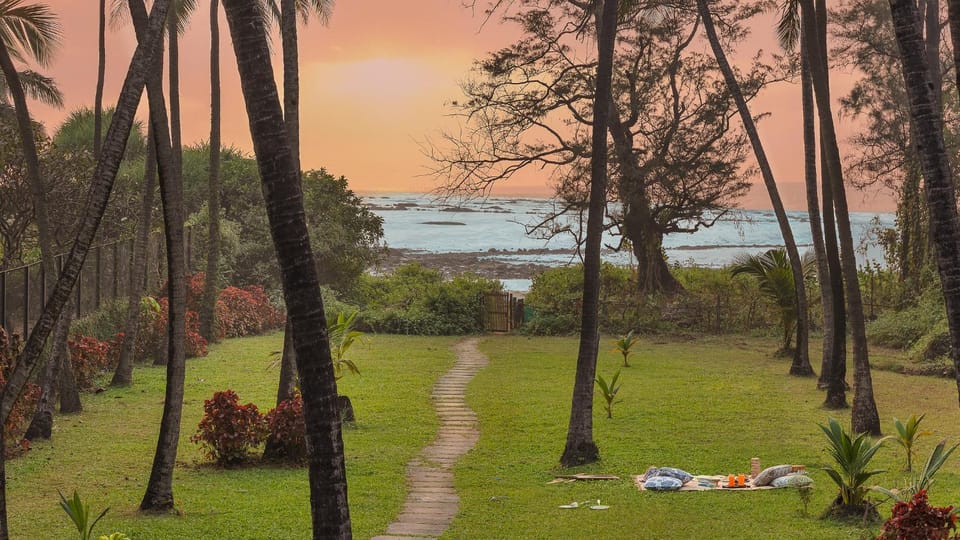 Natural landscape, Garden, Garden view, Sea view