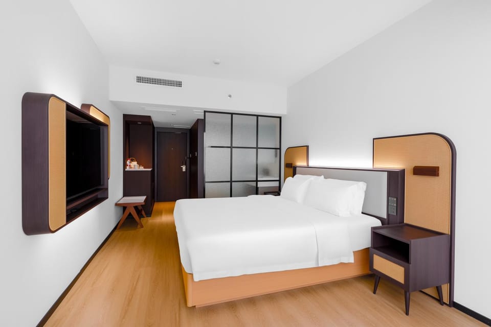 Photo of the whole room, bunk bed