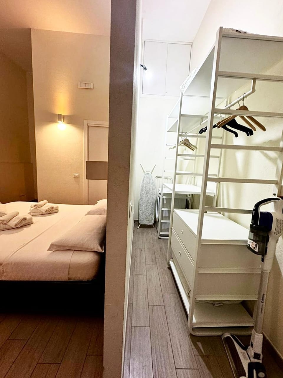 Bed, Photo of the whole room, Bedroom, towels, wardrobe