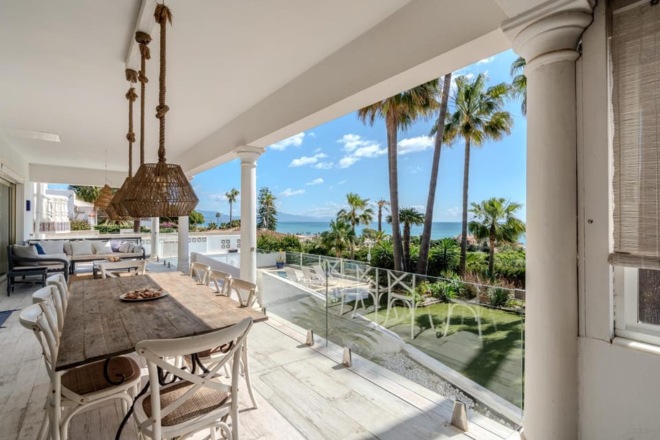 Patio, Balcony/Terrace, Dining area, Sea view