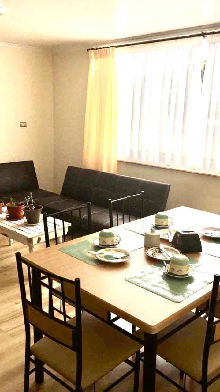Departamento completo 70 mts2 (2 habs + 2 futones) - Centro Tomé - 6 personas max - Edificio Don Francisco Apartment in Bio Bio, Chile