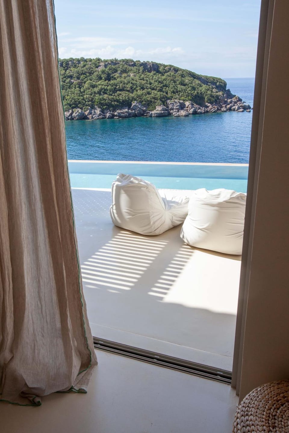 Katikies Manis Suites Villa in Messenia