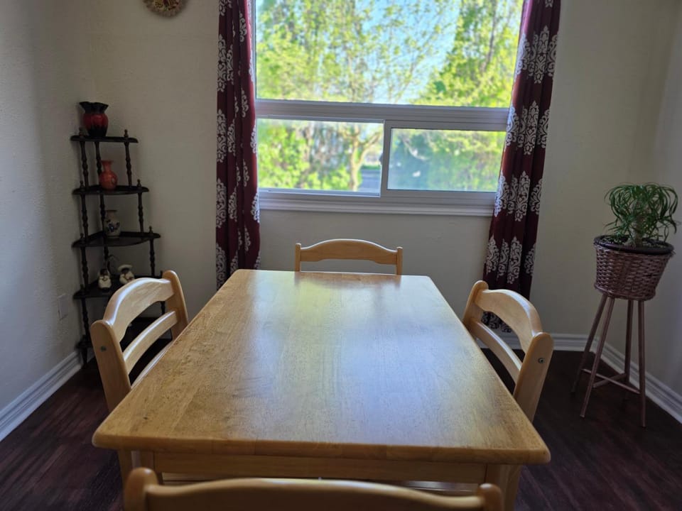Centennial Suite Apartment in Niagara Falls