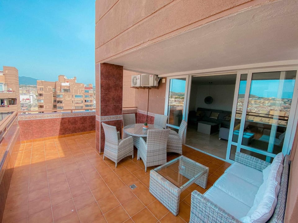 Bird's eye view, Balcony/Terrace, Beach, City view, Sea view