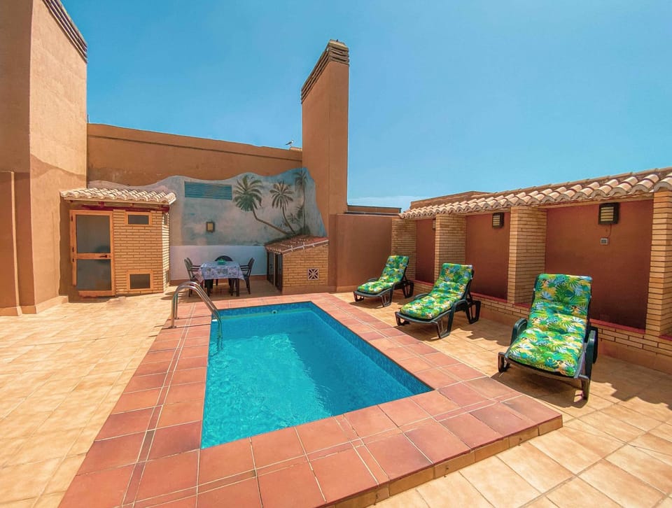 Bird's eye view, BBQ facilities, Beach, City view, Pool view, Sea view, Swimming pool, Swimming pool, Family