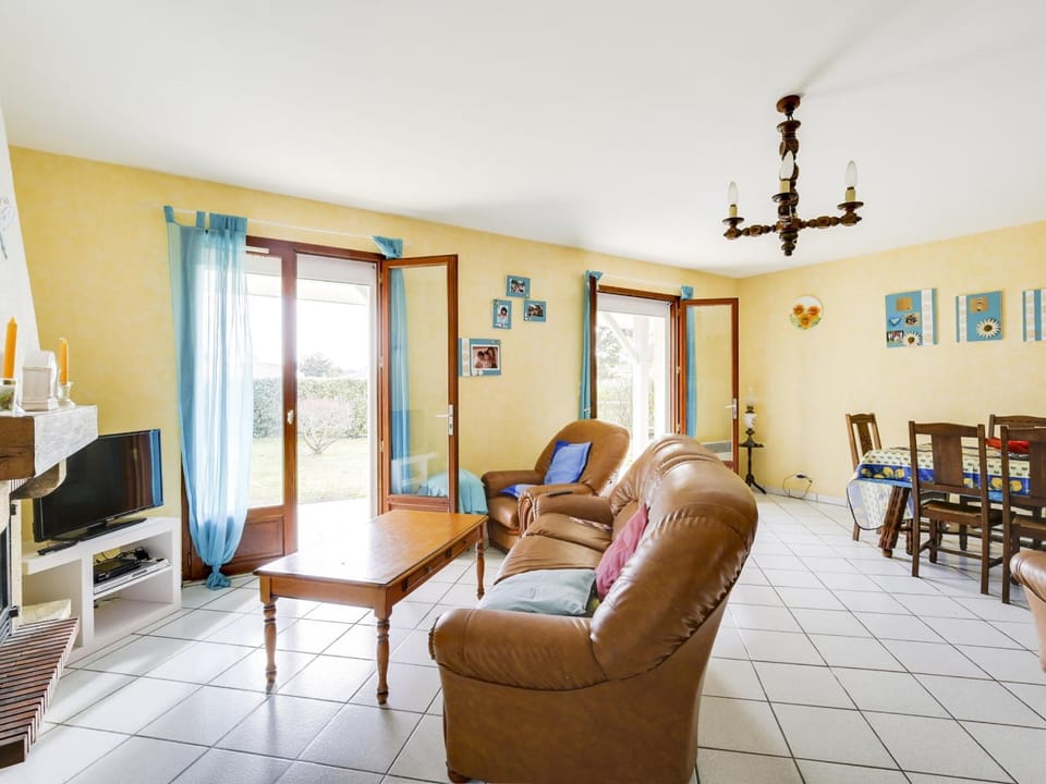 Maison plain-pied à Biscarrosse avec jardin clos, terrasse et parking pour 6 personnes - FR-1-521-105 House in Parentis-en-Born