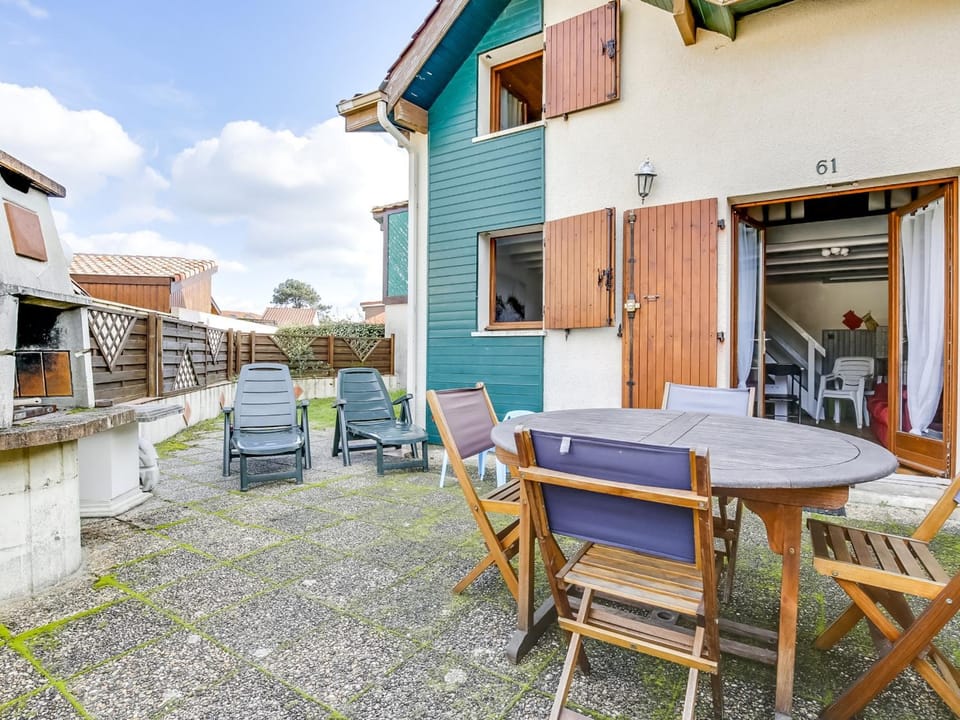 Biscarrosse Plage, maison T3 avec jardin, animaux admis, à 400m de la mer! - FR-1-521-107 House in Biscarrosse