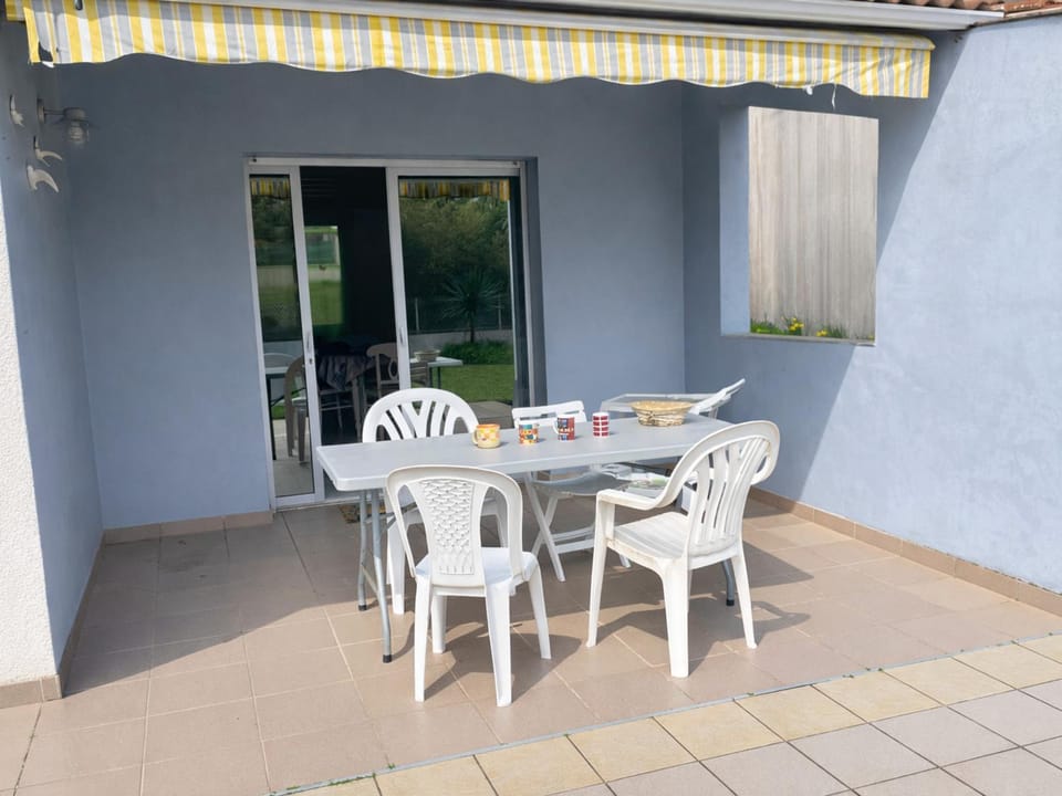 Maison avec Jardin près de la Plage, WiFi, 300m du Phare - FR-1-22-291 House in La Tranche-sur-Mer