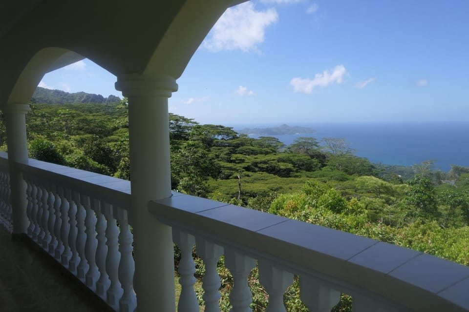 Natural landscape, View (from property/room), Balcony/Terrace, Mountain view, Sea view