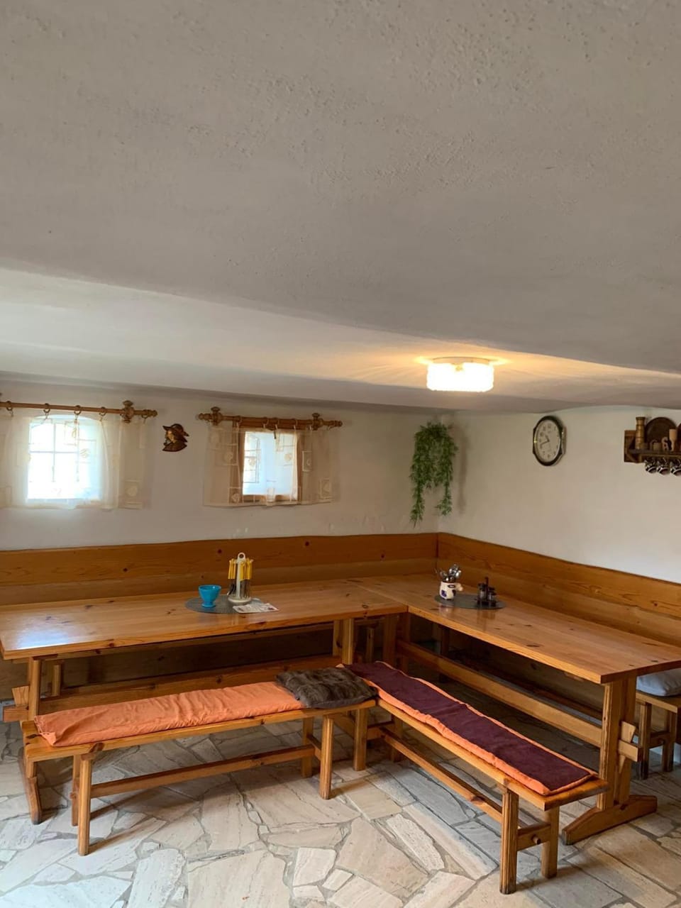 Dining area, kitchen