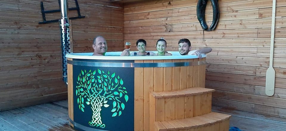 Massage, Spa and wellness centre/facilities