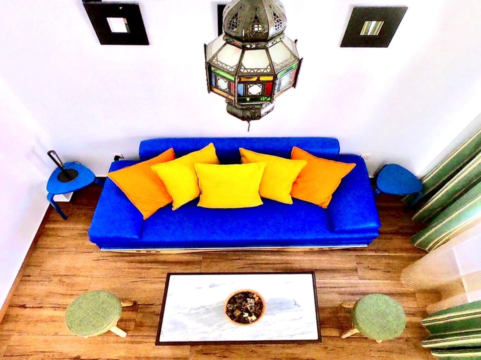 Living room, Lounge or bar