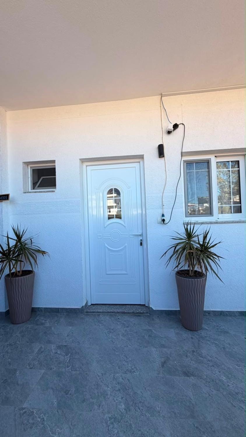 Villa Guximi Apartment in Ksamil
