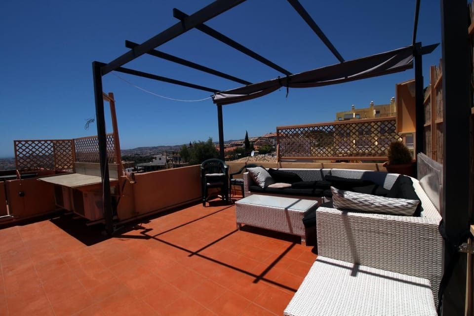 Cozy apartment in Fuengirola Hills Apartment in Fuengirola