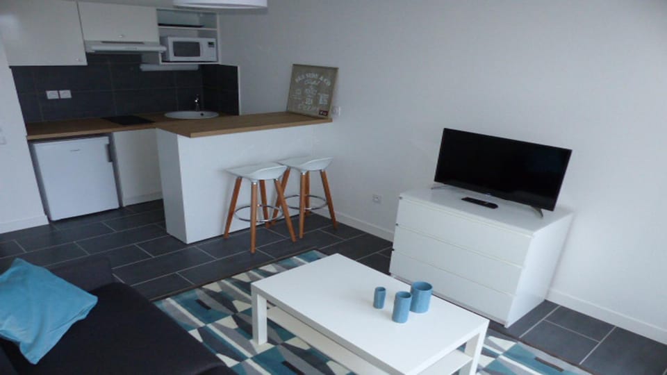 STUDIO "LES QUAIS 2" Les MINIMES Apartment in La Rochelle