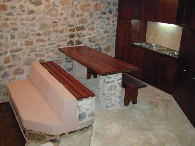 ΕΥμορφο σαν Παραμύθι ΤΗΛΙΑ Chalet in Peloponnese, Western Greece and the Ionian
