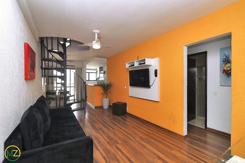 2 bedroom duplex penthouse with terrace and pool Apartment in Rio de Janeiro