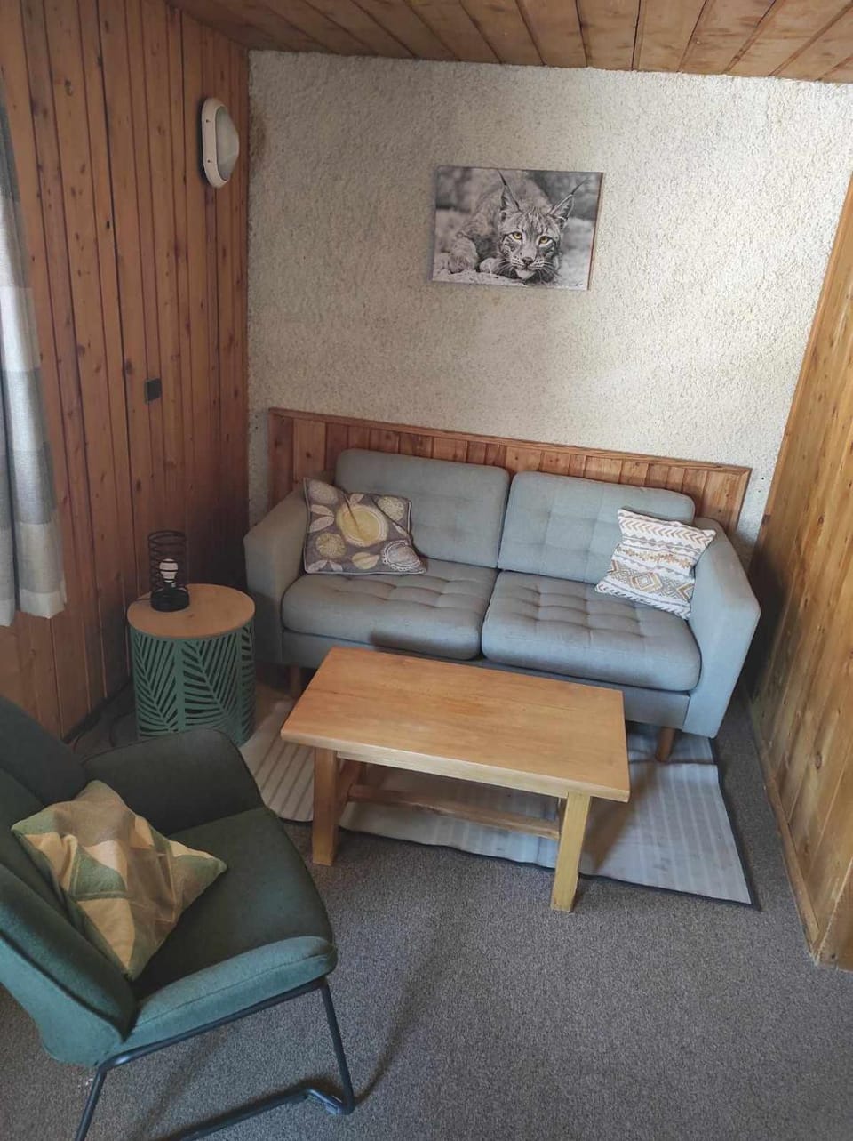 Seating area